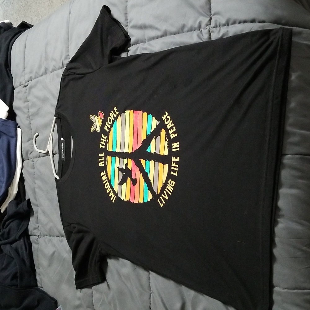 Imagine tee shirt